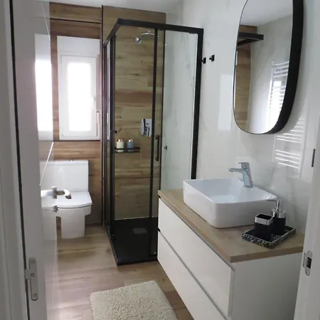 Apartman Aires Del Norte, Con Ascensor Y Wifi Gratis *