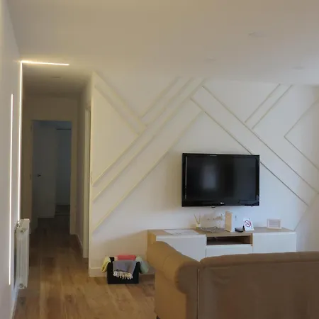 Aires Del Norte, Con Ascensor Y Wifi Gratis