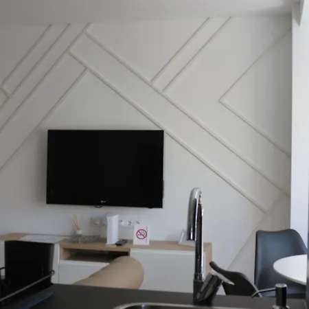 Aires Del Norte, Con Ascensor Y Wifi Gratis *