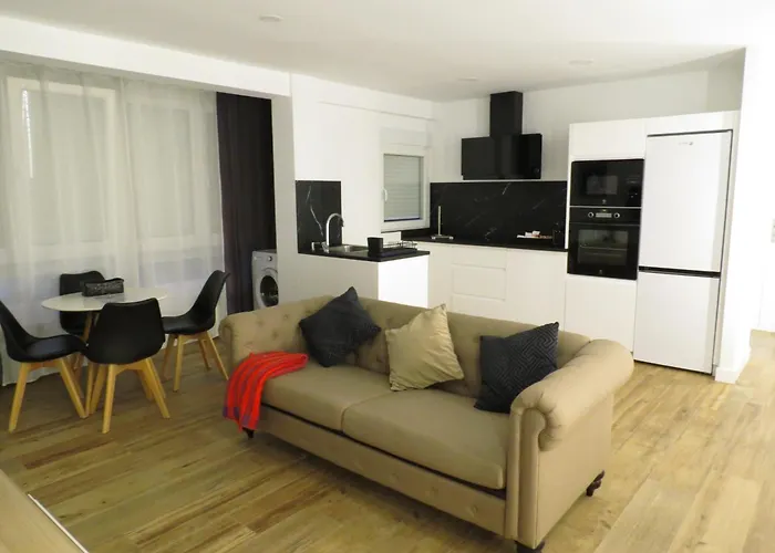 Aires Del Norte, Con Ascensor Y Wifi Gratis