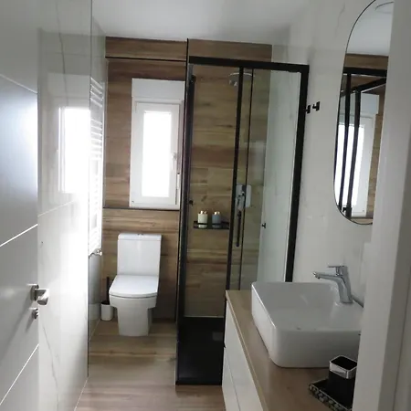 Aires Del Norte, Con Ascensor Y Wifi Gratis *