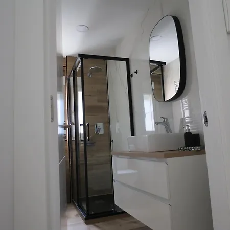 Apartman Aires Del Norte, Con Ascensor Y Wifi Gratis *